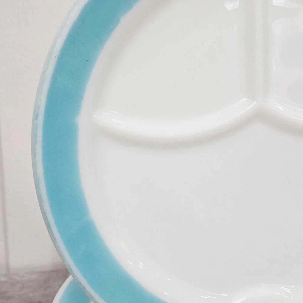 Vintage Corning Milk Glass Divided Grill Plates Turquoise Blue Rim Set of 3 9.5